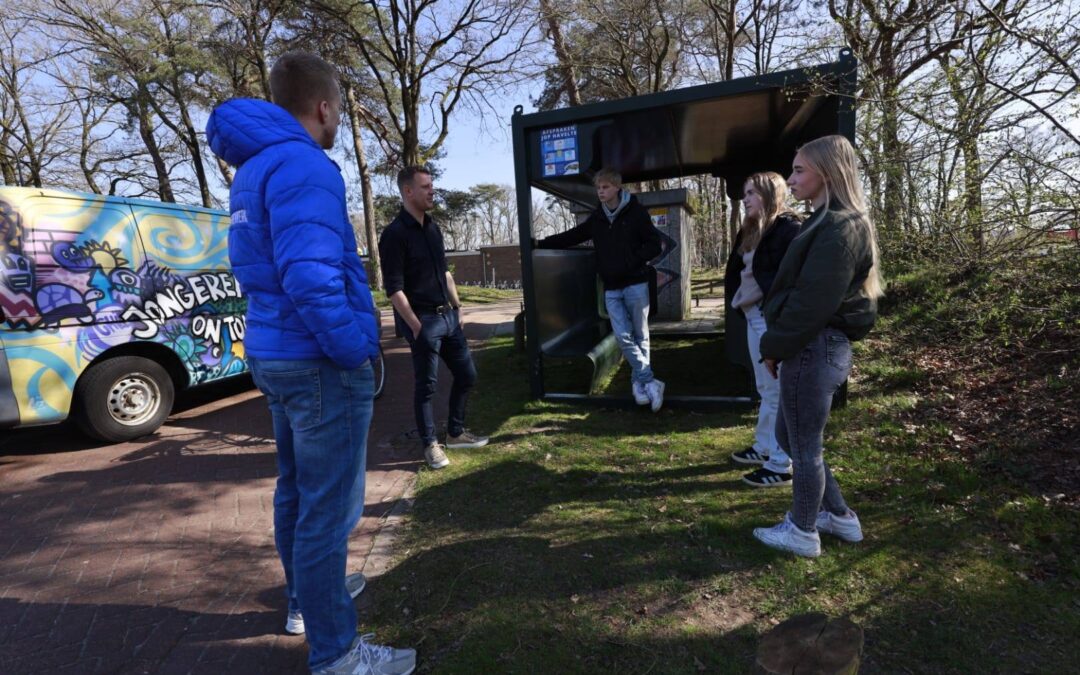 Jongerenwerk Westerveld op tour met Burgemeester Spoelstra